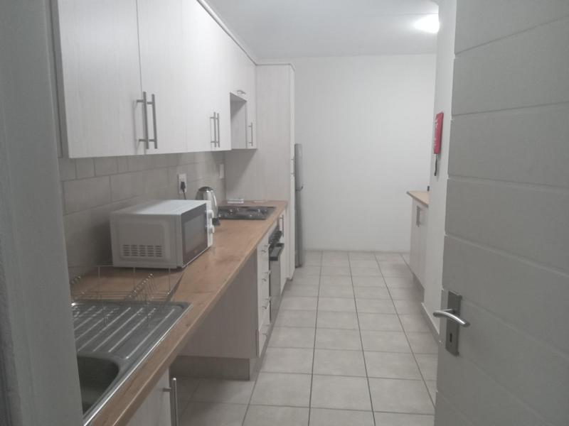 To Let 4 Bedroom Property for Rent in Stellendale Western Cape